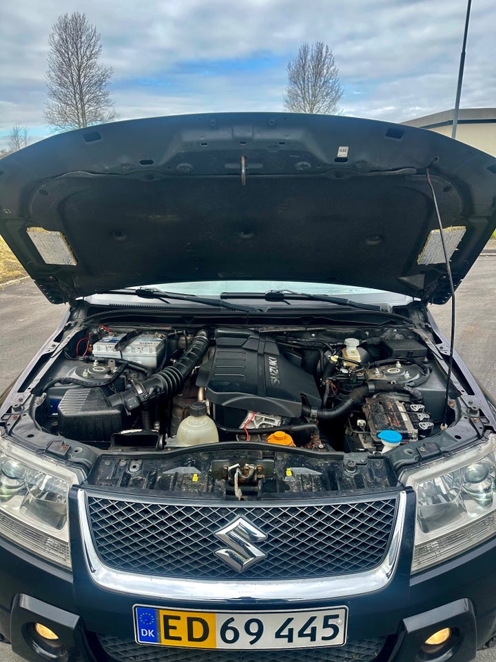 Suzuki Grand Vitara 1,9 DDiS GLX Van 5d