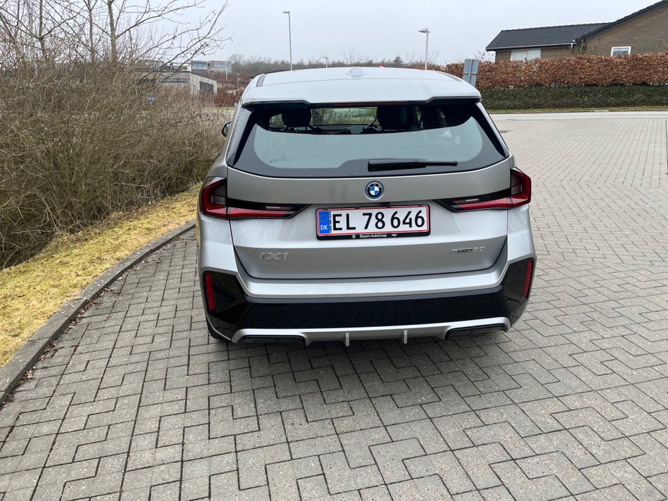 BMW iX1 eDrive20 M-Sport 5d
