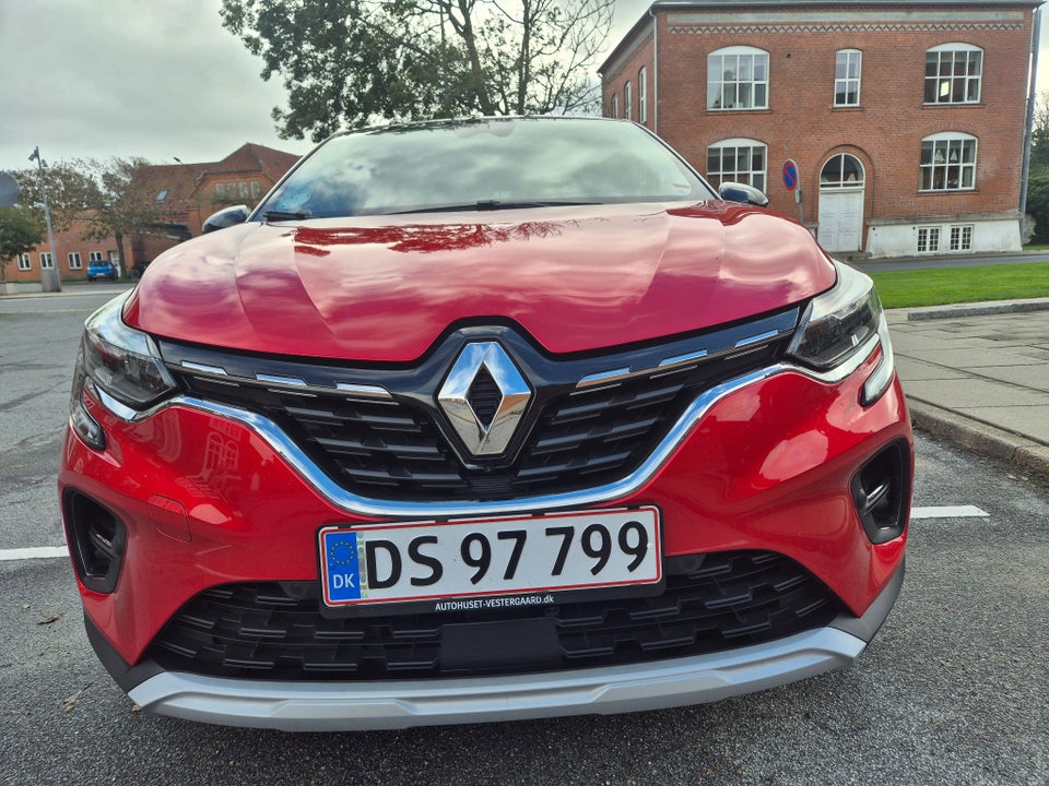 Renault Captur 1,6 E-Tech Intens 5d