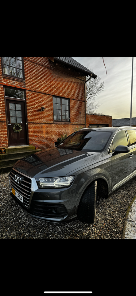 Audi Q7 3,0 TDi 272 S-line quattro Tiptr. Van 5d