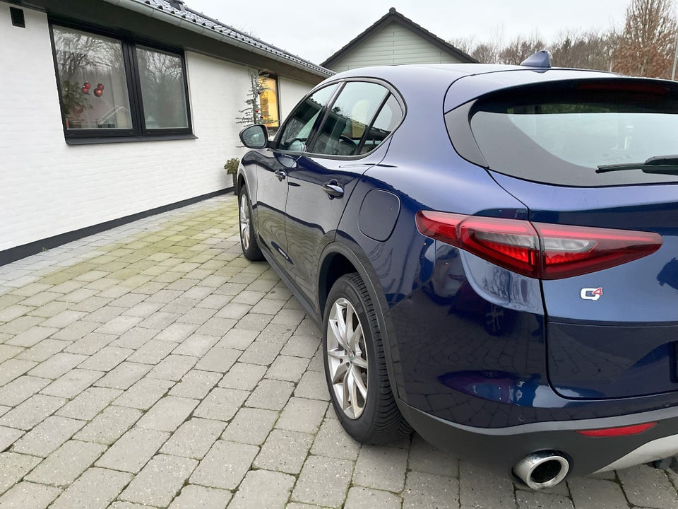 Alfa Romeo Stelvio 2,2 JTD 210 Super aut. Q4 5d