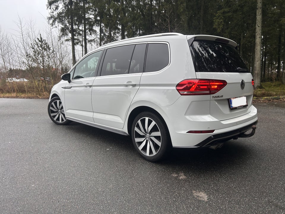 VW Touran 2,0 TDi 150 Highline DSG 7prs 5d