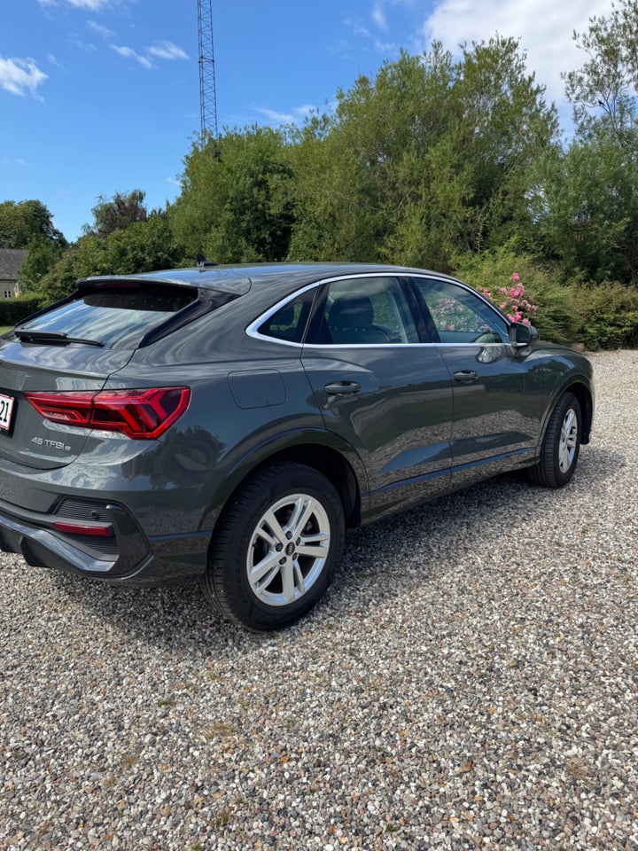 Audi Q3 45 TFSi e Attitude plus Sportback S-tr. 5d