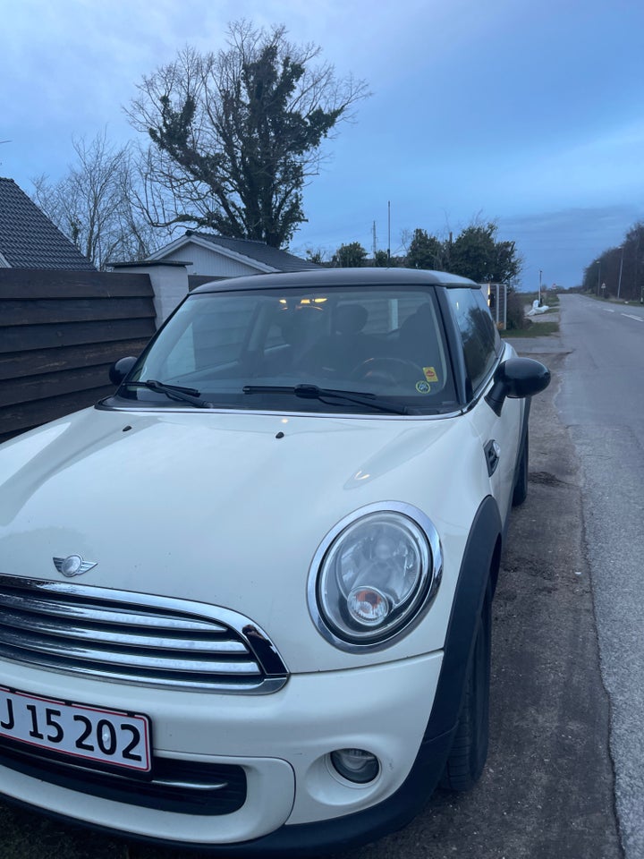 MINI Cooper 1,6 aut. 3d