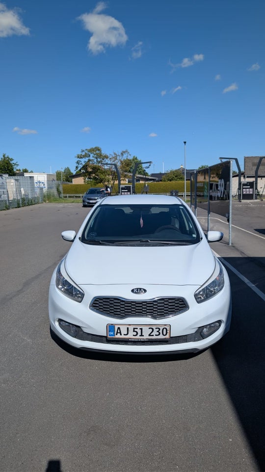 Kia Ceed 1,4 CRDi 90 Active 5d