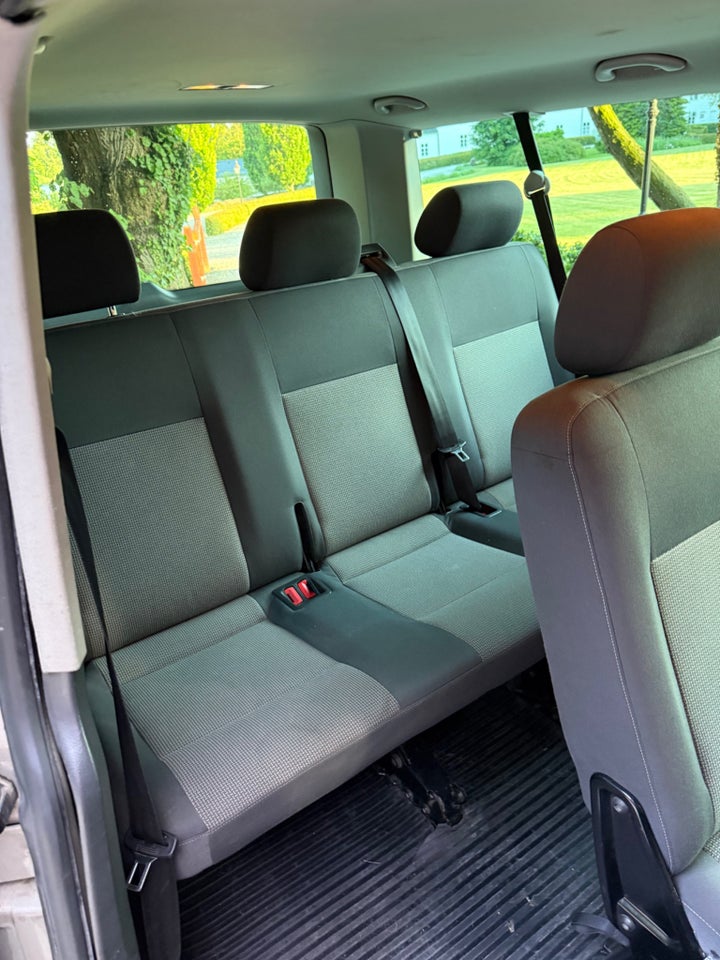 VW Caravelle 2,0 TDi 140 Comfortline DSG lang 4d