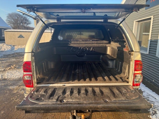 Toyota HiLux 3,0 D-4D Db.Kab aut. 4x4 T4 4d
