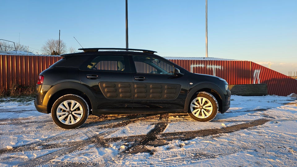 Citroën C4 Cactus 1,2 PureTech 82 Feel 5d