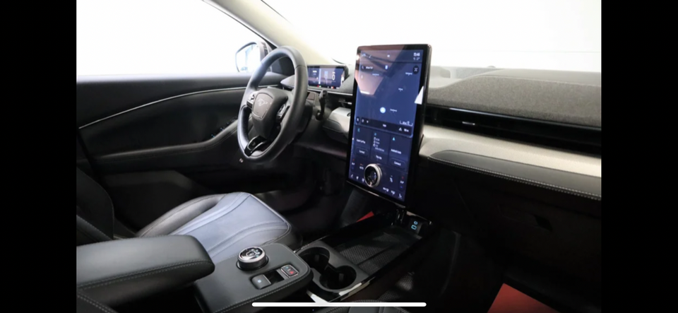 Ford Mustang Mach-E 88 Extended Range 5d