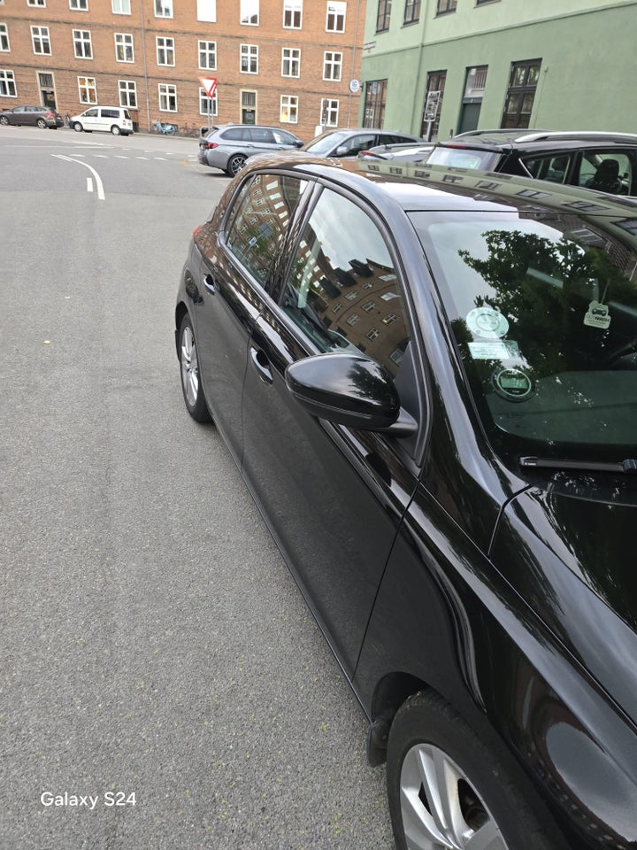 Peugeot 308 1,6 THP 125 Active 5d