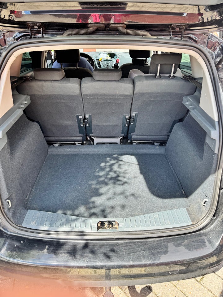 Ford C-MAX 1,6 TDCi 115 Titanium 5d