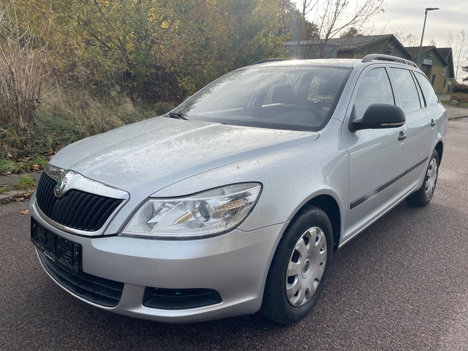 Skoda Octavia 1,6 Classic Combi 5d