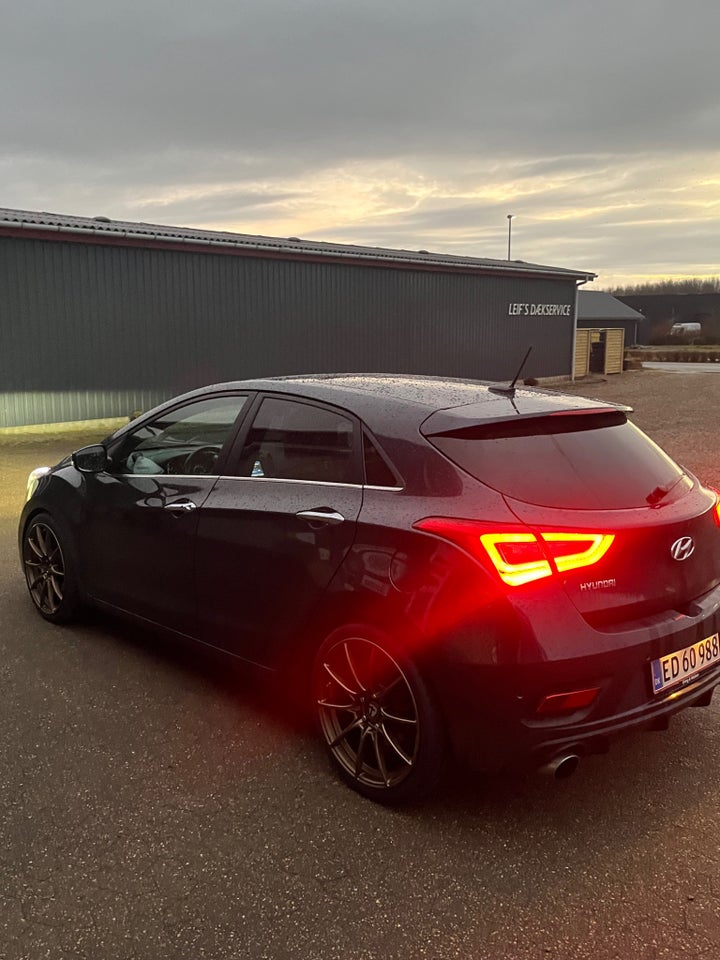 Hyundai i30 1,6 T-GDi Sport 5d
