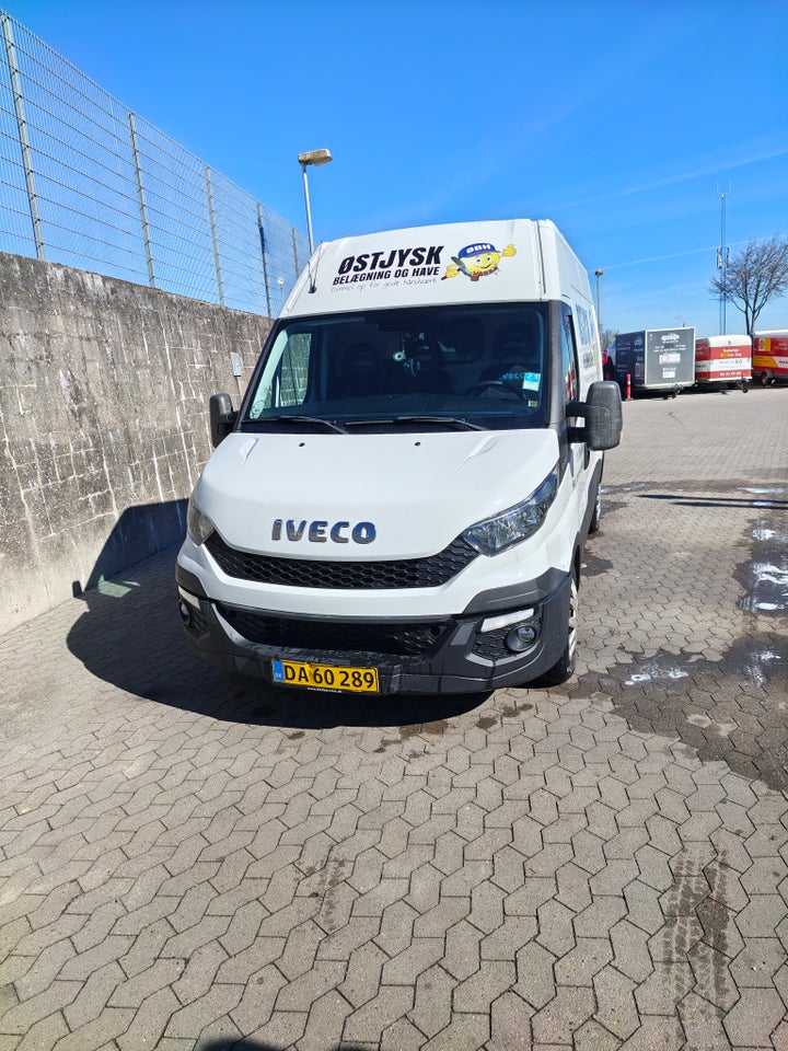 Iveco Daily 35S13 2,8 TDi Kassevogn