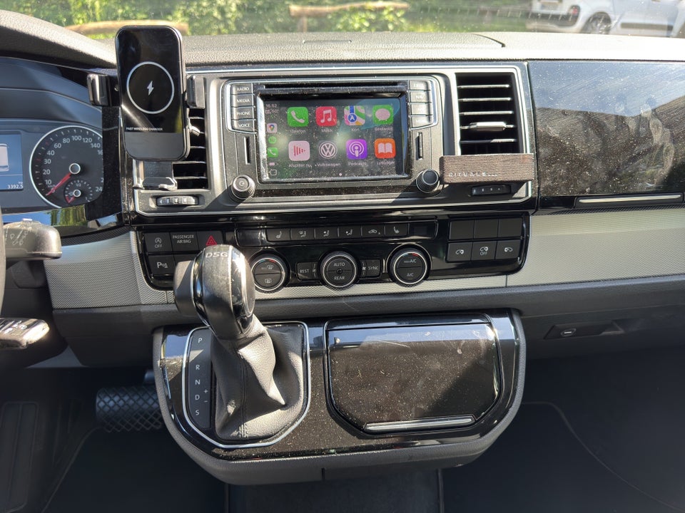 VW Multivan 2,0 TDi 204 Highline DSG kort