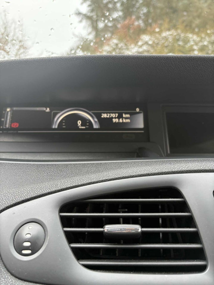 Renault Grand Scenic III 1,5 dCi 110 Limited Edition EDC 7prs 5d