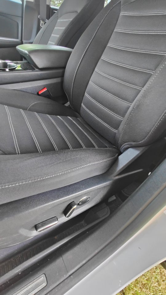 Ford Galaxy 2,0 TDCi 180 Titanium 7prs 5d