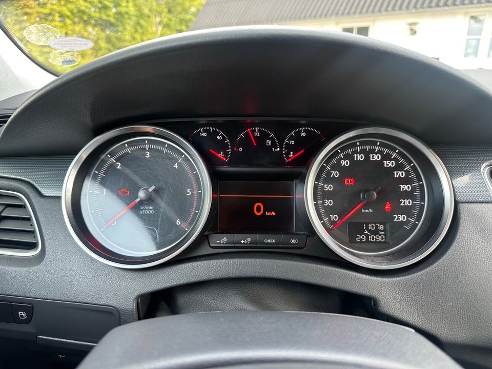 Peugeot 508 1,6 HDi 112 Active SW 5d