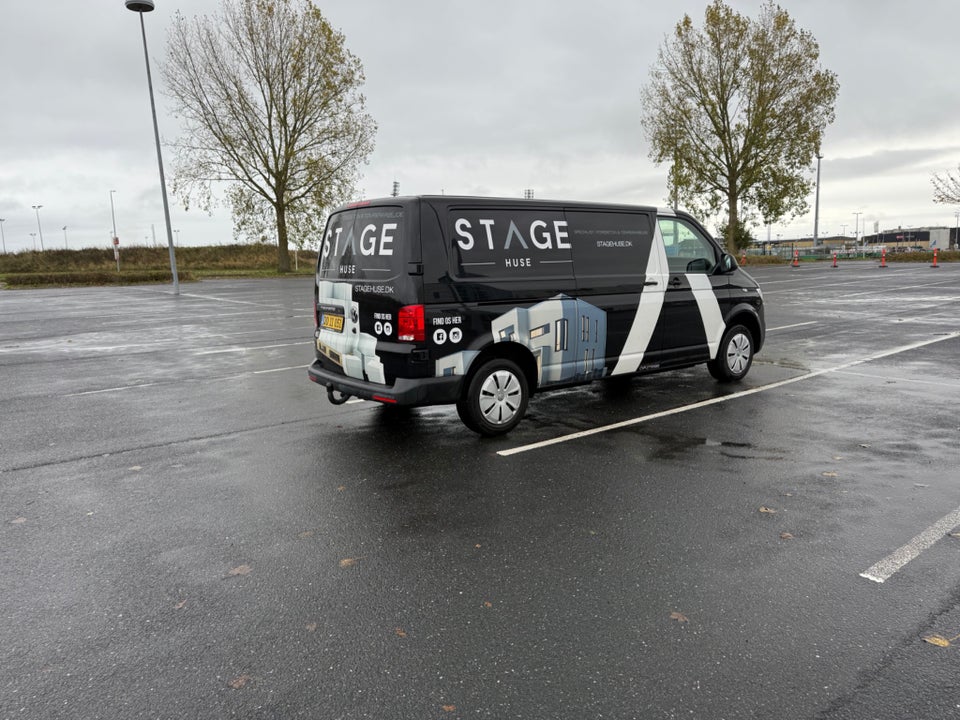 VW Transporter 2,0 TDi 150 Kassevogn DSG lang