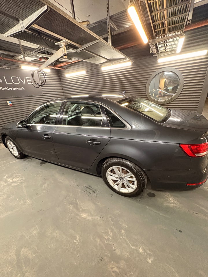 Audi A4 1,4 TFSi 150 Sport 4d