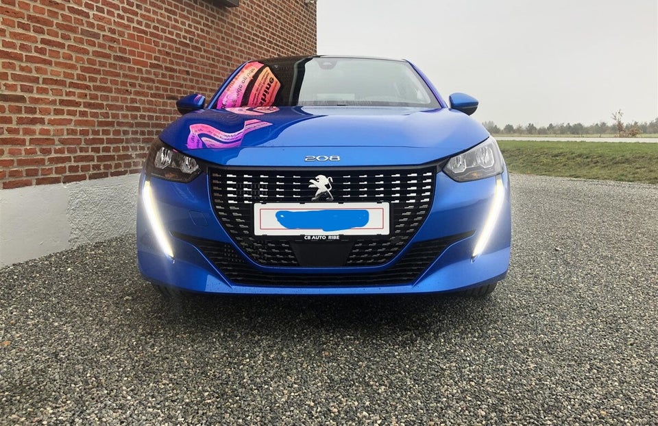 Peugeot 208 1,5 BlueHDi 100 Allure Sky 5d
