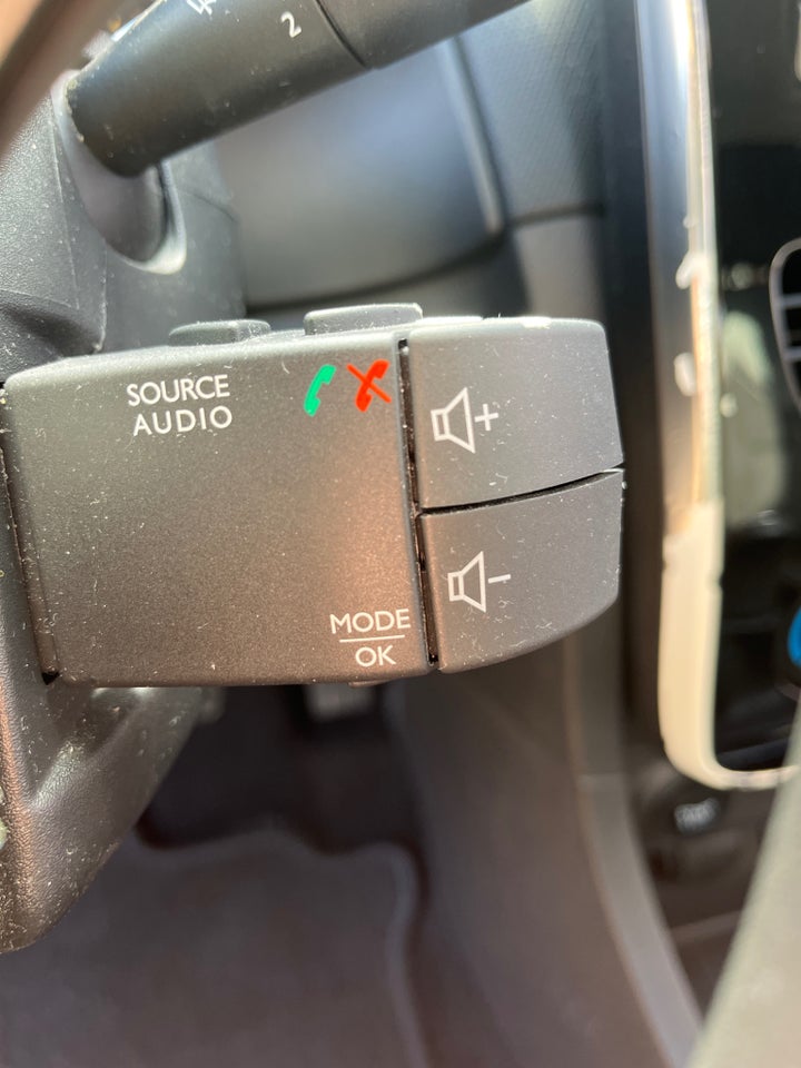 Renault Clio IV 0,9 TCe 90 Expression 5d