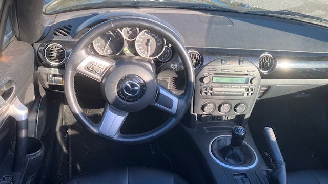 Mazda MX-5 2,0 Roadster Coupé 2d