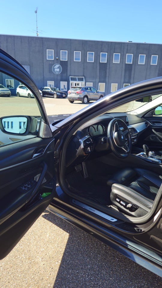 BMW 530d 3,0 M-Sport aut. 4d