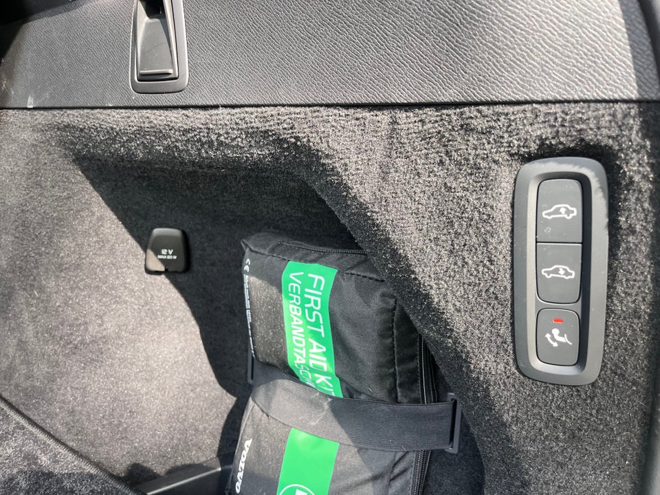 Volvo XC90 2,0 T8 ReCharge Ultimate Bright aut. AWD 7prs 5d