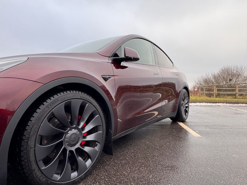Tesla Model Y Performance AWD 5d