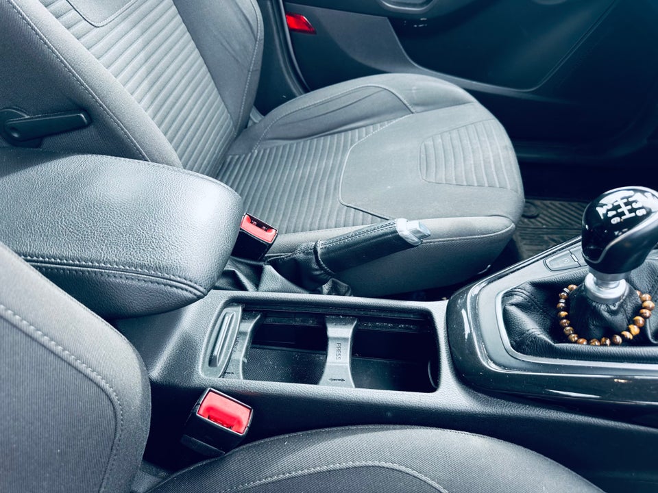 Ford Focus 1,0 SCTi 125 Edition 5d