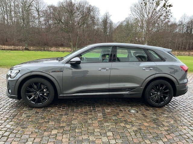 Audi e-tron 55 S-line quattro 5d