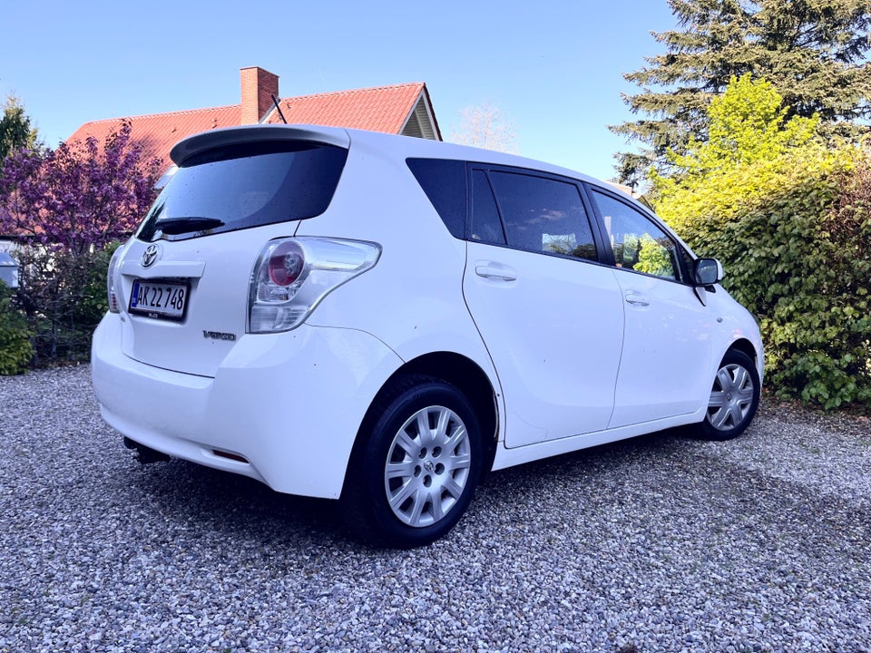 Toyota Verso 2,0 D-4D TX 7prs 5d