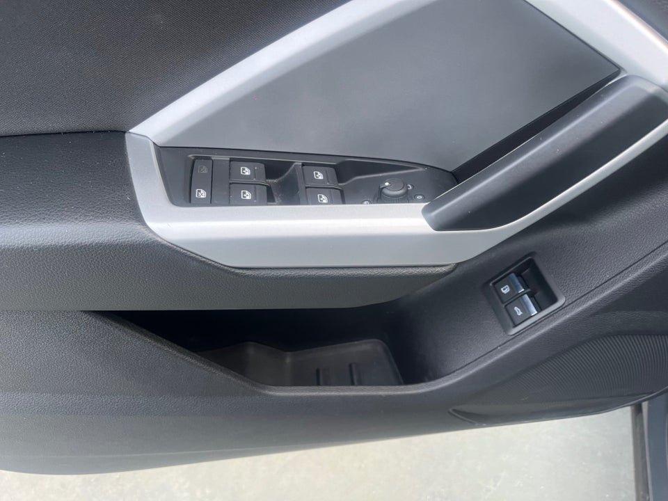 Audi Q3 45 TFSi e Attitude plus S-tr. 5d