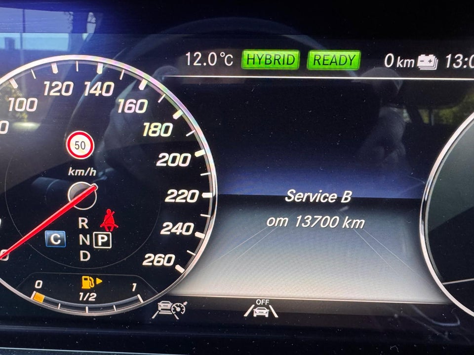 Mercedes E300 de 2,0 Advantage stc. aut. 5d