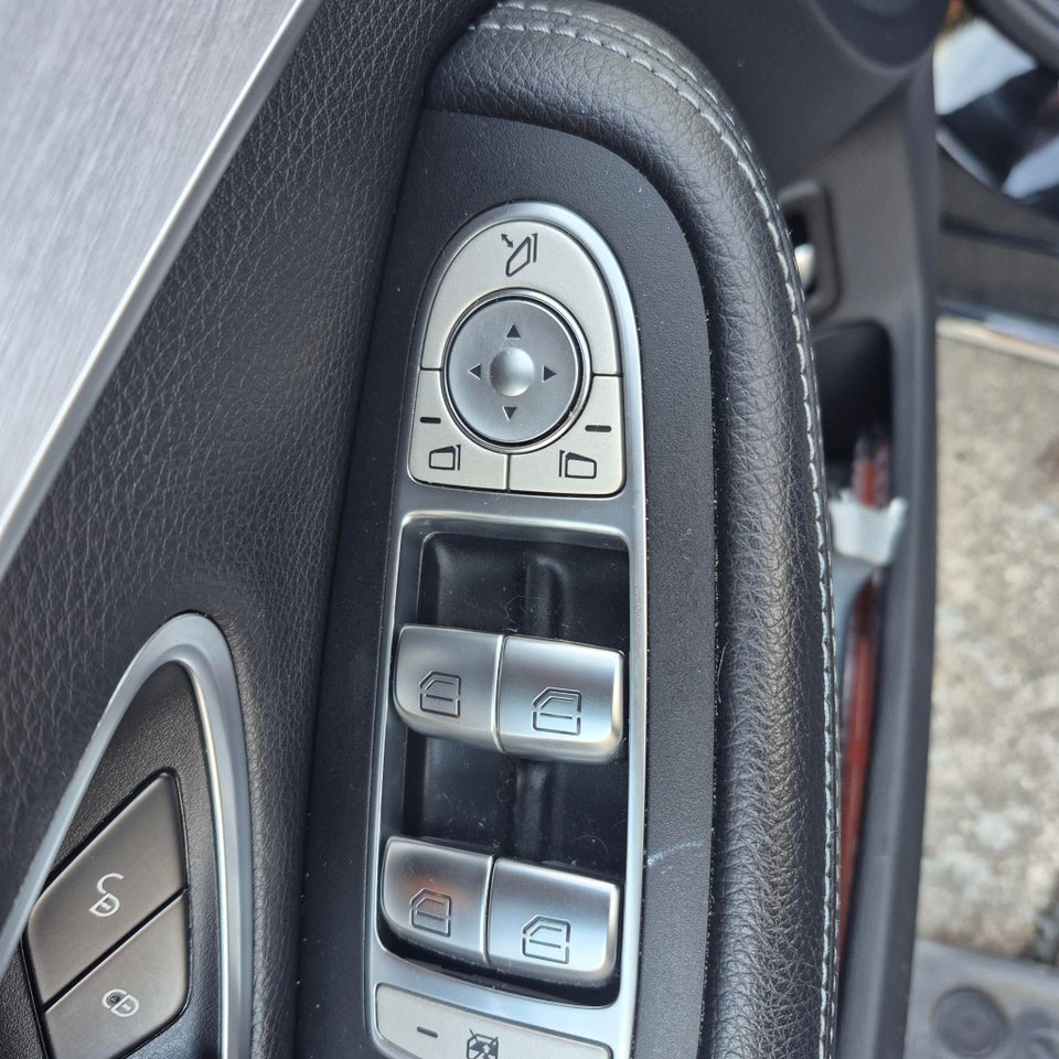 Mercedes C220 d 2,0 Advantage aut. 4d