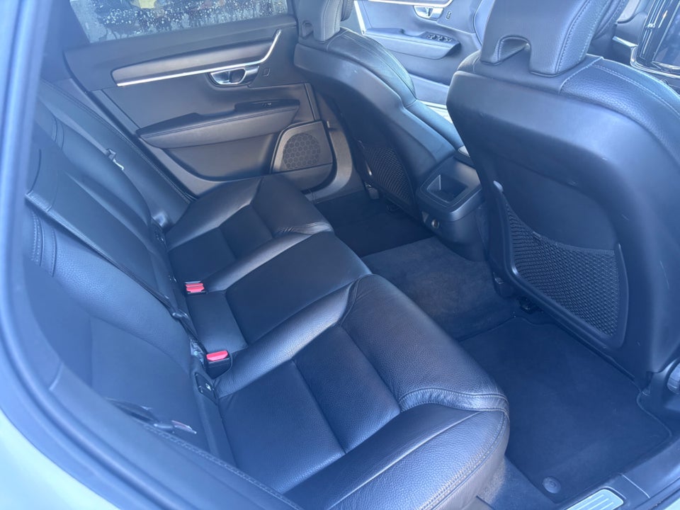 Volvo V90 CC 2,0 D4 190 Pro aut. AWD 5d