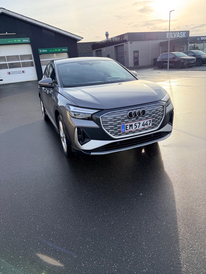 Audi Q4 e-tron 40 S-line Sportback 5d