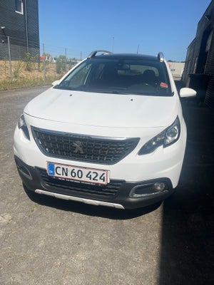Peugeot 2008 1,5 BlueHDi 100 Allure Sky 5d