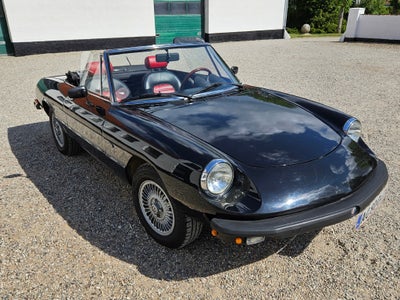Alfa Romeo Spider 2,0 Cabriolet 2d