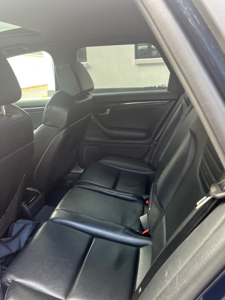 Audi S4 4,2 V8 Avant quattro 5d