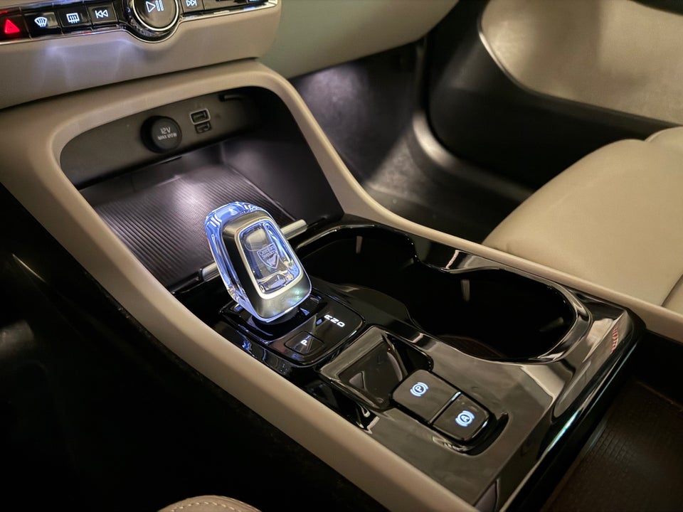 Volvo XC40 1,5 T4 ReCharge Inscription X aut. 5d