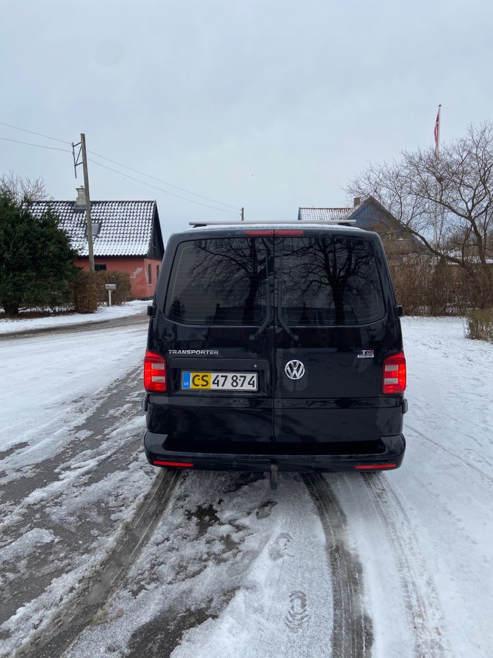 VW Transporter 2,0 TDi 180 Kassevogn DSG lang