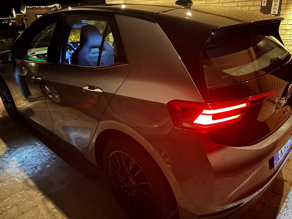 VW ID.3 45 City Pure Performance 5d