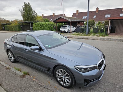 BMW 530e 2,0 Sport Line aut. Benzin aut. Automatgear modelår 2021 km 44000 Gråmetal ABS airbag servi