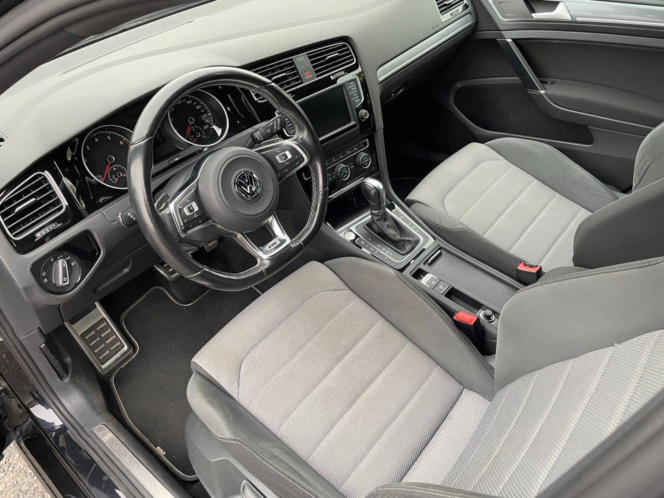 VW Golf VII 1,4 TSi 150 R-line Variant DSG BMT 5d