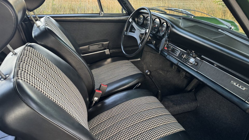 Porsche 911 2,0 T Coupé 2d