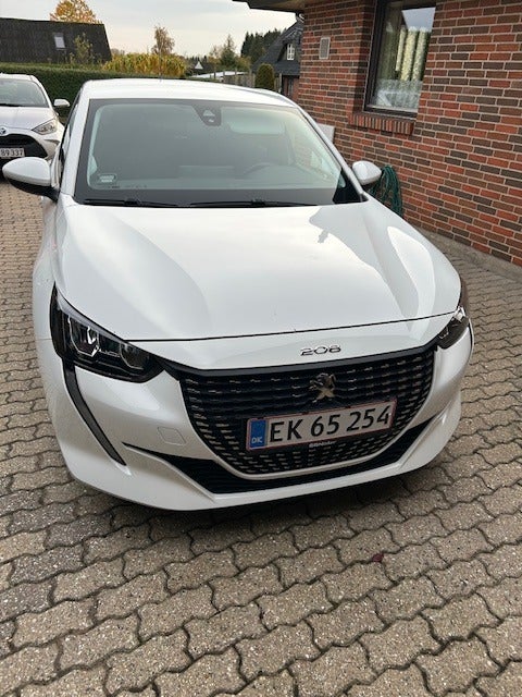 Peugeot 208 1,2 PureTech 75 Edition 5d
