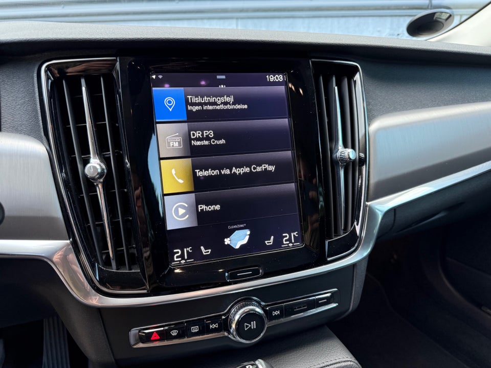 Volvo V90 2,0 T5 254 Momentum aut. 5d