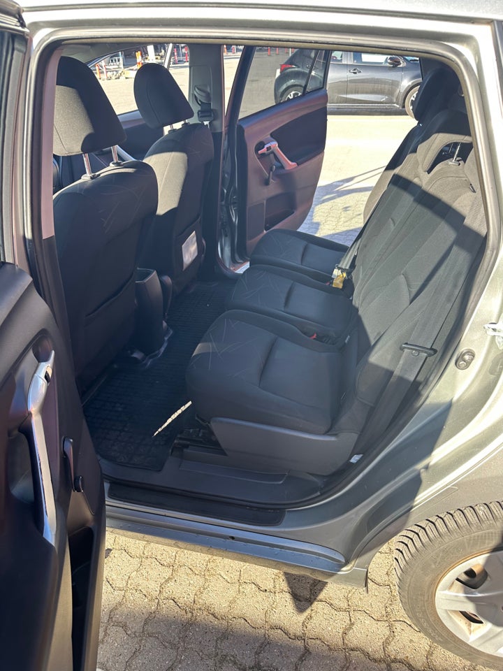 Toyota Verso 1,6 T1 7prs 5d